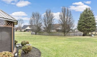 1720 Hollister Dr, Alcoa, TN 37701