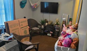 361 LINDEN St, Reading, PA 19604