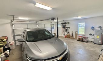 530 Shields Crossing Dr, Bean Station, TN 37708