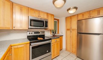 117 Middle Rd, Acton, ME 04001