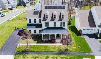 24814 BARRINGTON GROVE Ct, Aldie, VA 20105