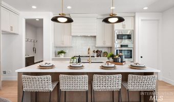 13320 N Spring Creek Way, Boise, ID 83714