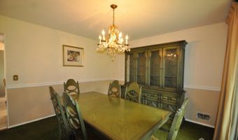19 Clark Pl, Avenel, NJ 07001