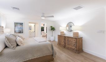 212 OAK Ave, Anna Maria, FL 34216