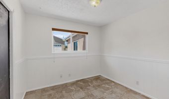 855 Foxcroft Loop, Bosque Farms, NM 87068
