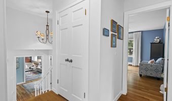 20 Martingale Rd, Amherst, NH 03031
