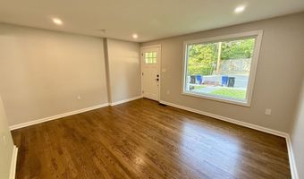 28 S Cliff St, Ansonia, CT 06401