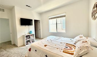 137 Rohan Crest Ave, Henderson, NV 89011