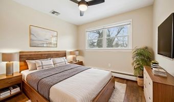 827 Limecrest Rd, Andover, NJ 07860