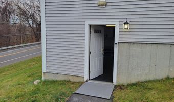 366 Federal Rd, Brookfield, CT 06804