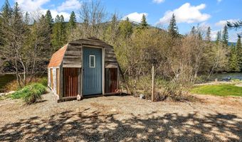 5634 Moyie River Rd, Bonners Ferry, ID 83805