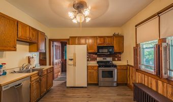 39 Kreisel Ter, Amsterdam, NY 12010
