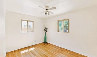 805 INDIANA St SE, Albuquerque, NM 87108