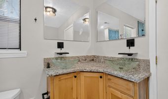 915 N Gabaldon Rd, Belen, NM 87002