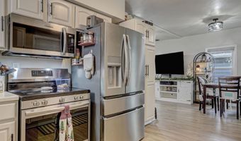 1631 N RACINE St, Appleton, WI 54911