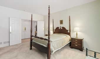 224 MIRAGE Blvd, Barnegat, NJ 08005