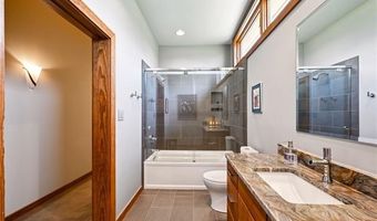 913 CAMPHILL Dr, Abita Springs, LA 70420