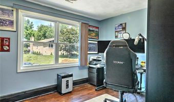 18 Sherri Dr, North Providence, RI 02911