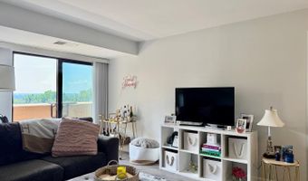 1301 N COURTHOUSE Rd #902, Arlington, VA 22201