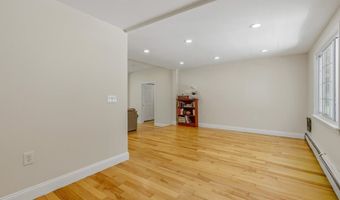 191 Stanavage Rd, Colchester, CT 06415