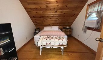 18 Carver St, Brandon, VT 05733