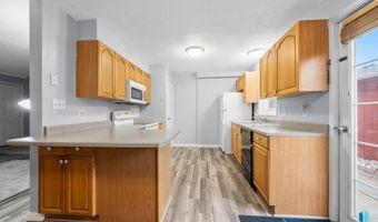 101 N Pipestone St 4, Brandon, SD 57005
