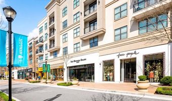 12857 Waterside Dr, Alpharetta, GA 30004