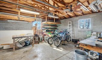 46812 8th St, Ash Fork, AZ 86320