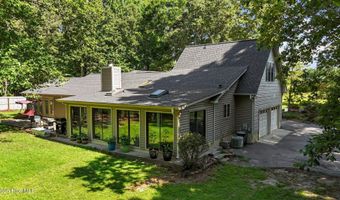 2554 Doc Loftin Rd, Ayden, NC 28513