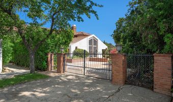 2457 Angelo Dr, Los Angeles, CA 90077