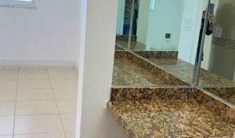 2910 Point East Dr M610, Aventura, FL 33160