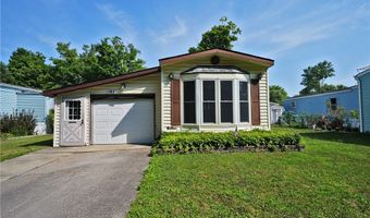 182 Bush Gdns, Alden, NY 14004