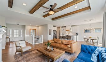 901 Cardinal Dr, Polk City, IA 50226