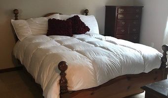 61 Mannon Dr, Alum Creek, WV 25003