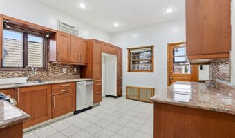 143 W 26TH St, Bayonne, NJ 07002