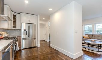 126 Columbia Ave, Cranston, RI 02905