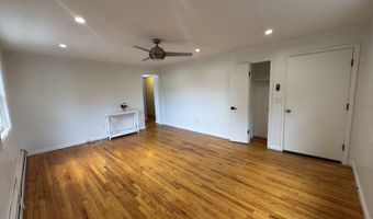 294 Robin St, Bridgeport, CT 06606