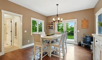 6212 Deer Hollow Rd, Auburn, IN 46706