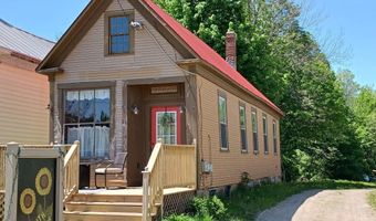 18 S Main St, Andover, ME 04216