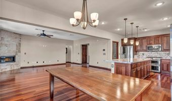 10520 Maystar Ln, Las Vegas, NV 89135