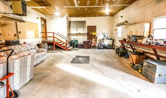 1215 NE 24th Ave, Aberdeen, SD 57401