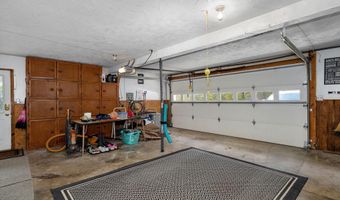 7681 N Farm Road 43, Ash Grove, MO 65604