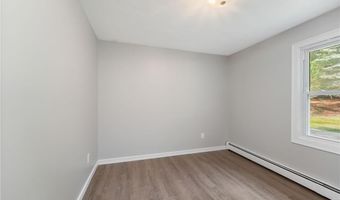 34 Winsor Ave, Johnston, RI 02919