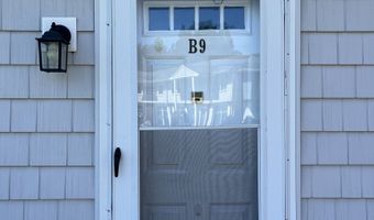25 Riverside Dr B9, Clinton, CT 06413