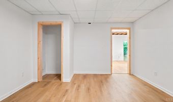 419 Holly Hills Dr, Altavista, VA 24517