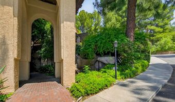 1812 S Marengo Ave 10, Alhambra, CA 91803
