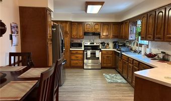 6711 Candy Ln, Vermilion, OH 44089