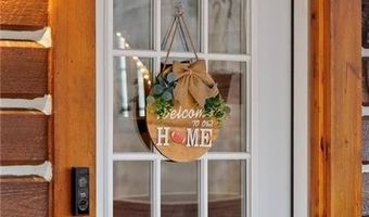 10510 Deer Dr, Birdseye, IN 47513