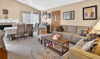103 Greenwich Dr, Albany, NY 12203