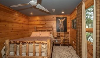 364 E 1600 Rd, Baldwin City, KS 66006